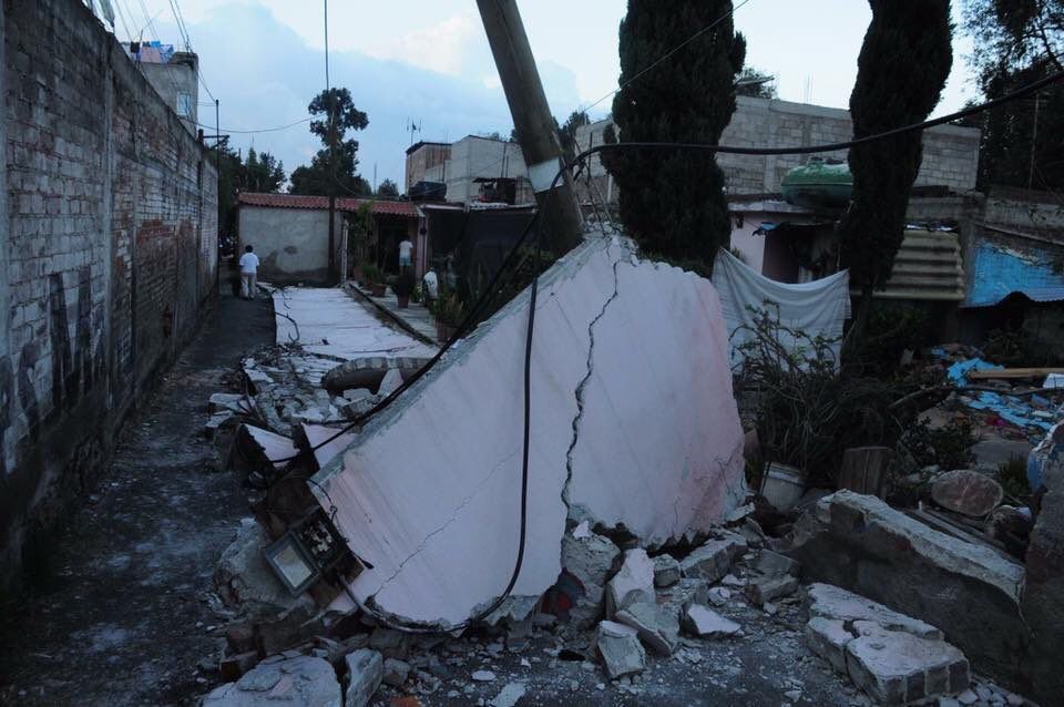 Sismo deja al menos cinco muertos y 52 edificios colapsados en Xochimilco - sismo-xochimilco2