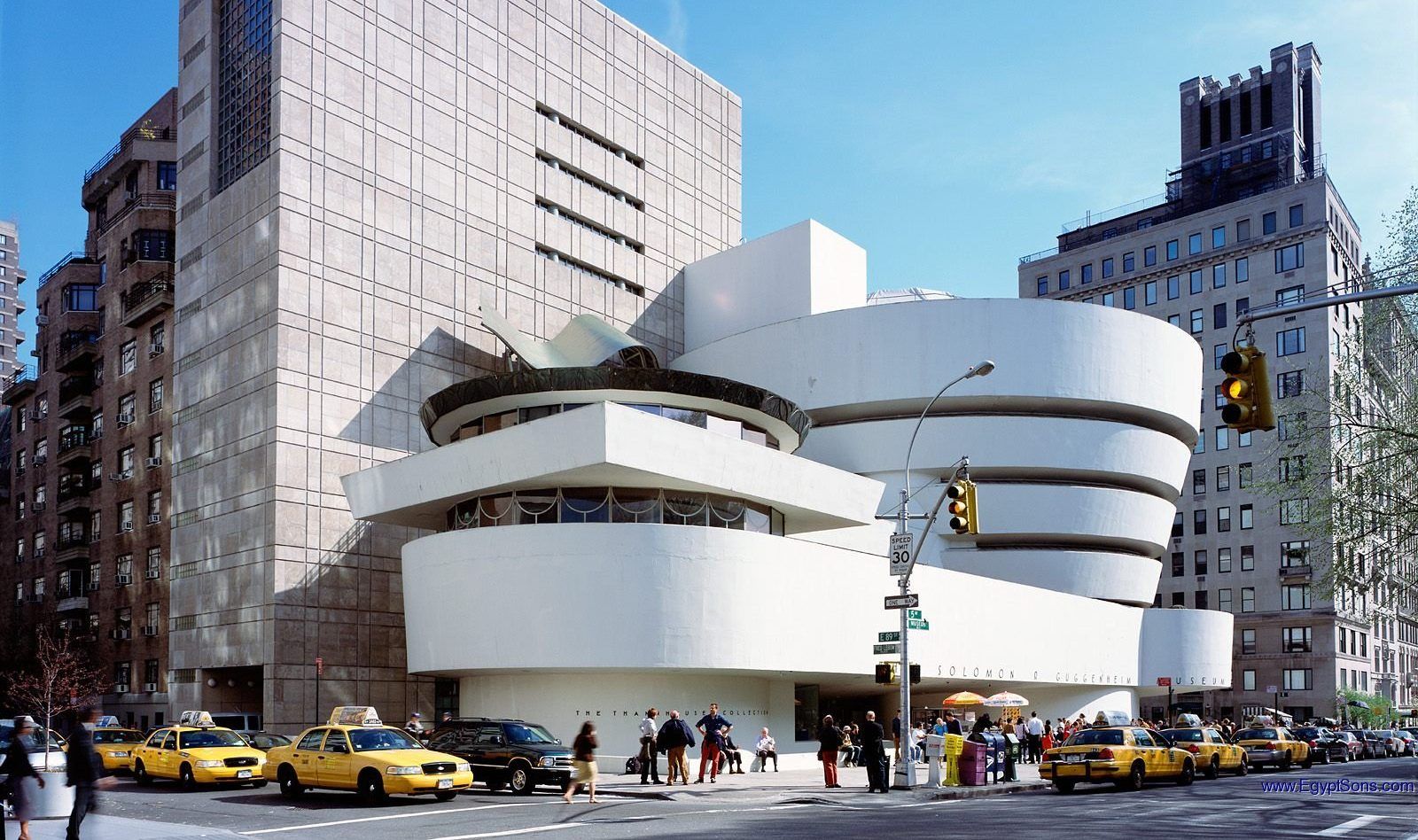 Guggenheim de NY se autocensura tras amenazas de animalistas