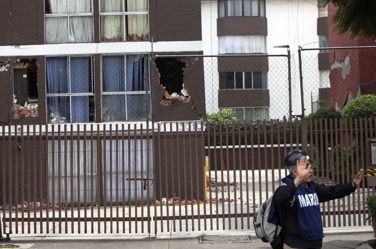 Afectados por sismo en Villa Coapa viven con incertidumbre