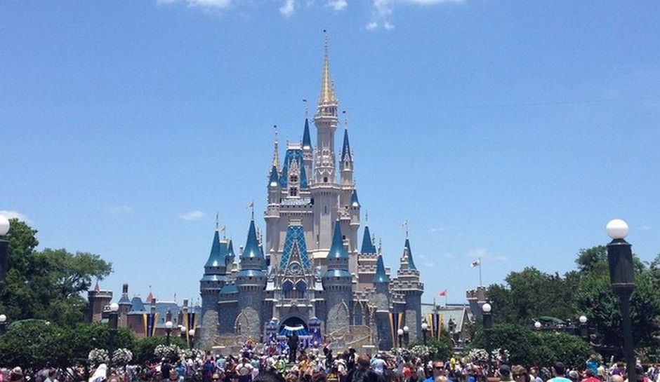 Disney dona 500 mil dólares a afectados por sismos