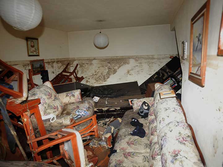 Tromba afecta a 200 viviendas en Xochimilco