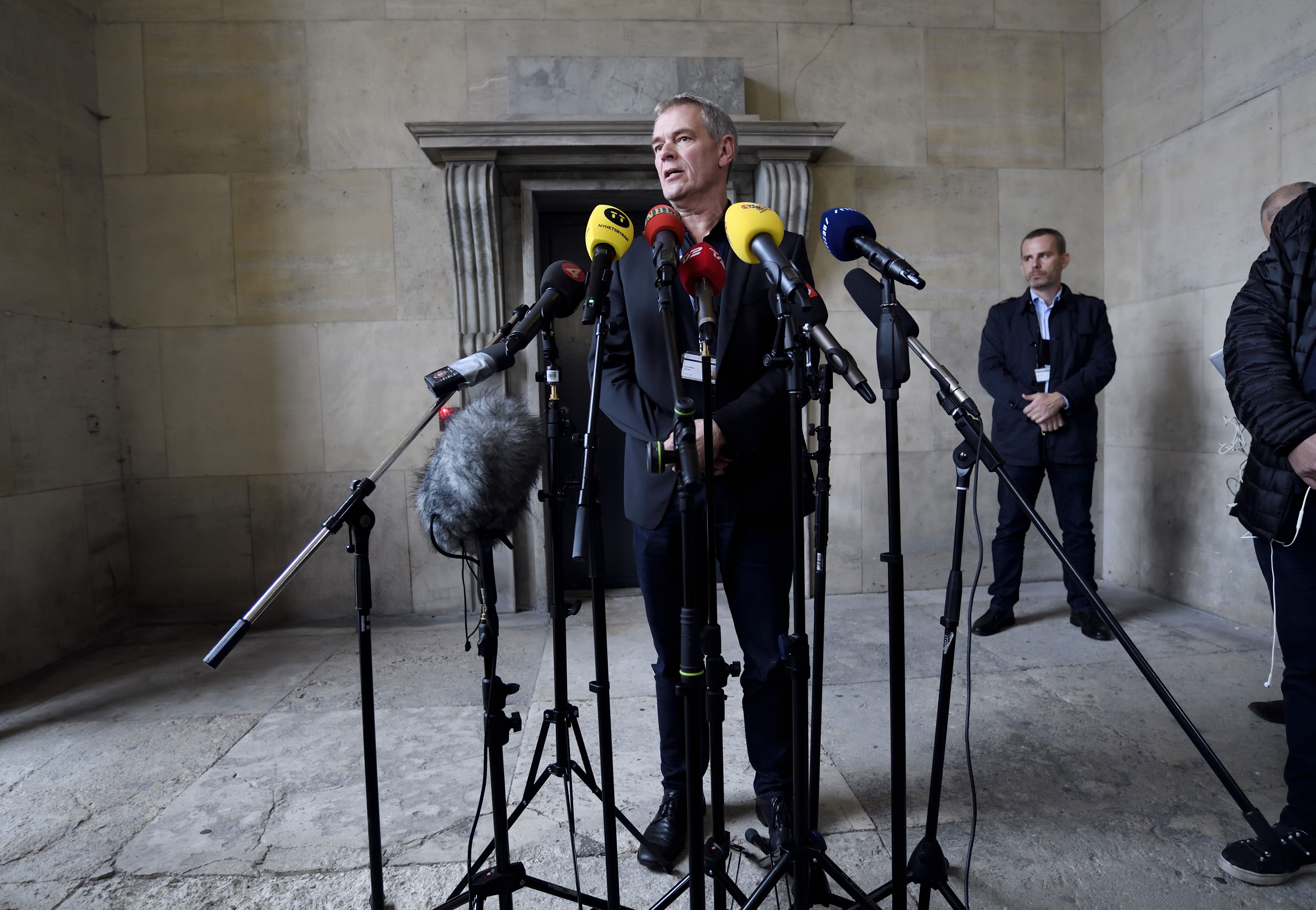 Hallan cabeza de periodista sueca que hizo travesía en submarino