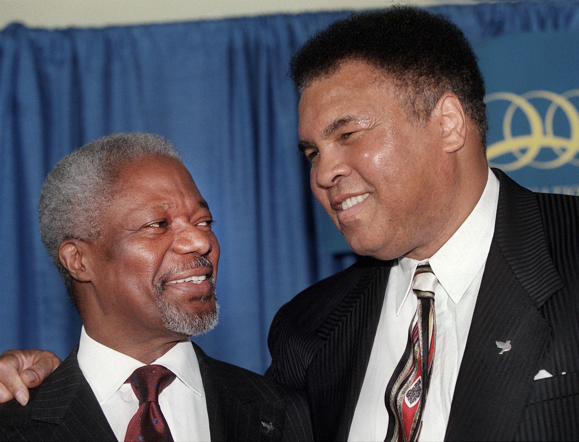 Demandan a Fox por usar a Muhammad Ali en video de Super Bowl - AP17283759376740