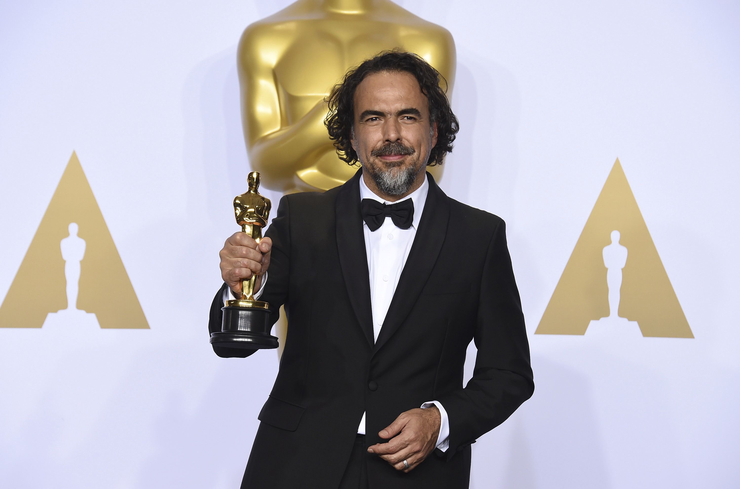 Iñárritu recibira Óscar honorario por retratar la experiencia migrante - AP17300717830956