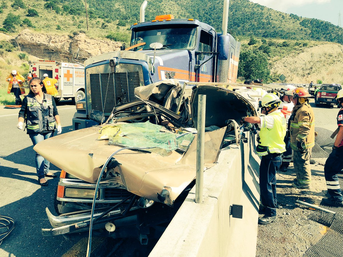 Accidente en carretera de Coahuila deja cinco muertos - Accidente-en-carretera-Coahuila-5
