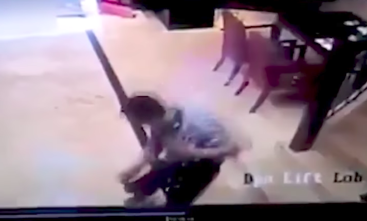 #Video celular explota en la camisa de hombre