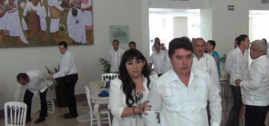 Exalcalde de Cancún y exgobernador de Quintana Roo pelean a golpes