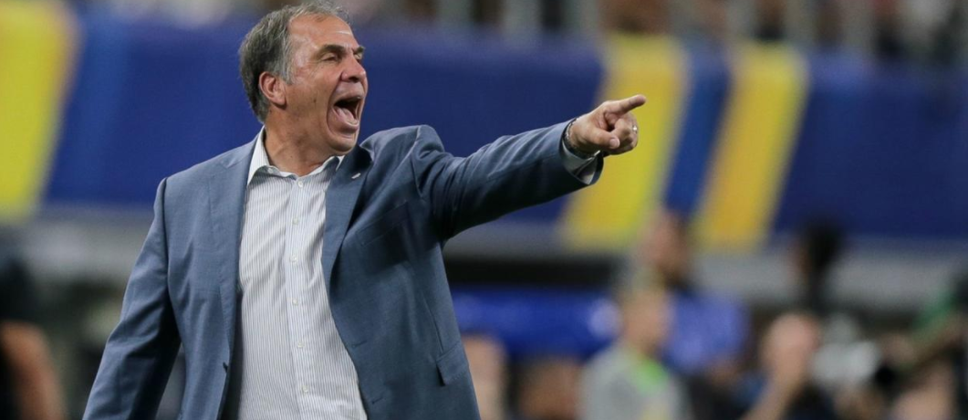 Bruce Arena renuncia a la selección de Estados Unidos