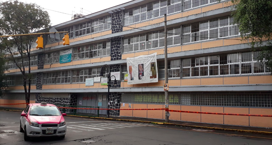 Inicia demolición de escuelas en la Ciudad de México