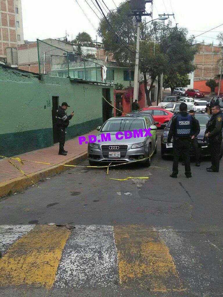 Investigan doble homicidio en la Miguel Hidalgo - DL3uc6VVAAEzzye