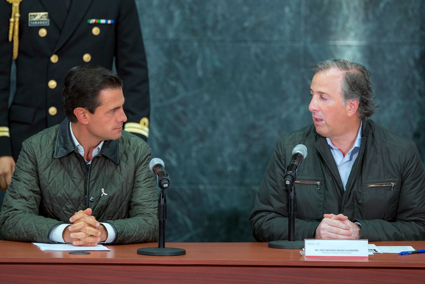 EPN garantiza transparencia en uso de recursos para reconstrucción - EPN-3