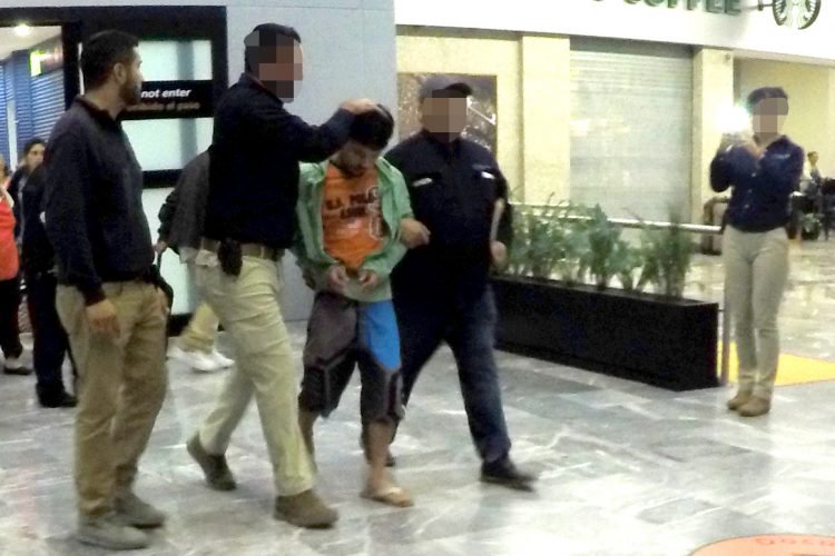 Detienen a hombre que mató a su esposa e hijastro en Tijuana