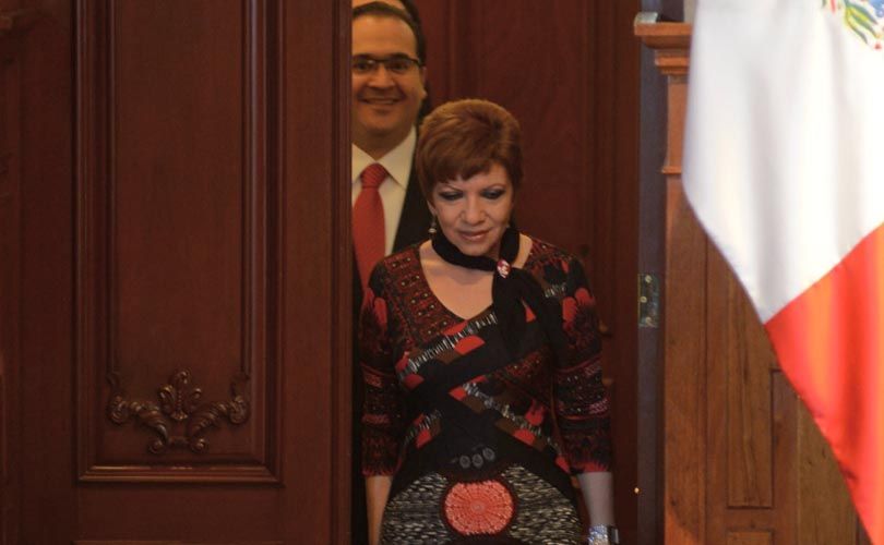 Niegan amparo a ex funcionaria de Duarte - Gina-Domínguez-Colio-y-Javier-Duarte-