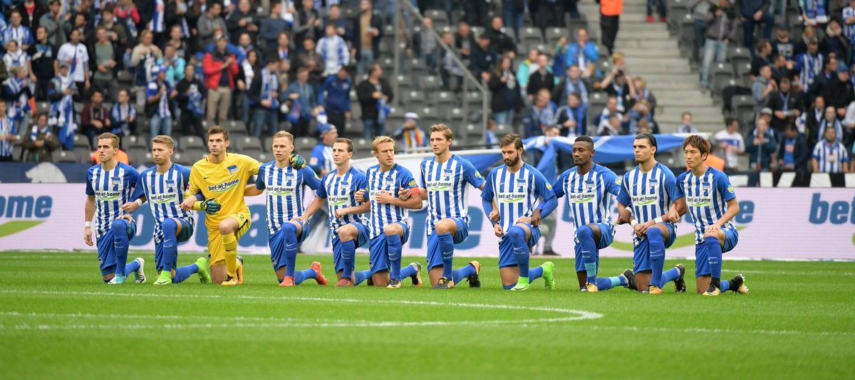 Club de futbol alemán se une a protestas de NFL contra racismo