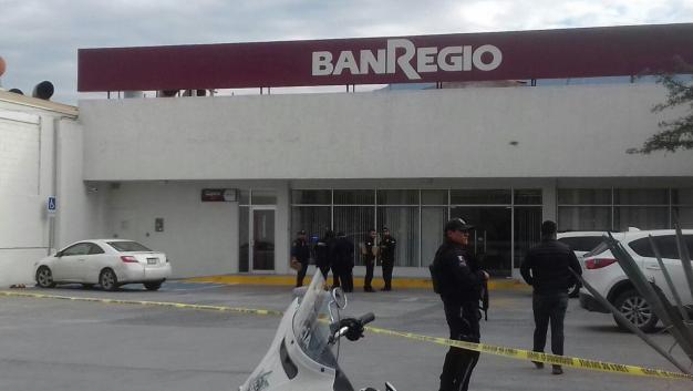 Detienen a hombre por atacar con cuchillo a empleada de banco en Monterrey - Hombre-Acuchilla-a-empleaba-banco-monterrey