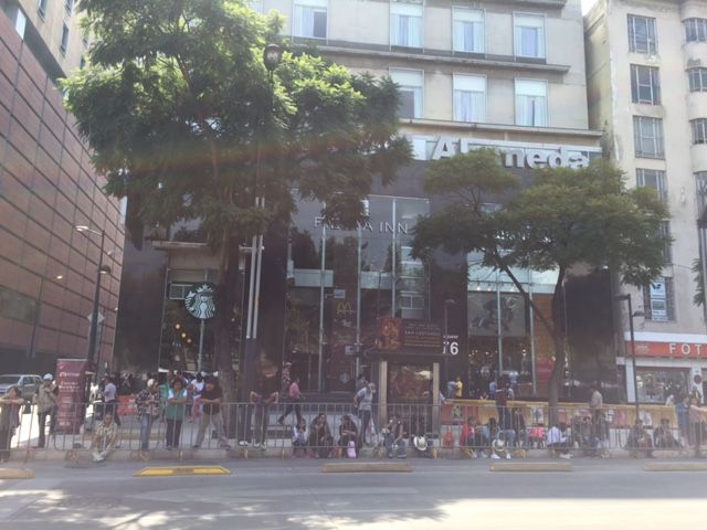 Inician cierres y caos vial por desfile en la Ciudad de México - IMG_8736