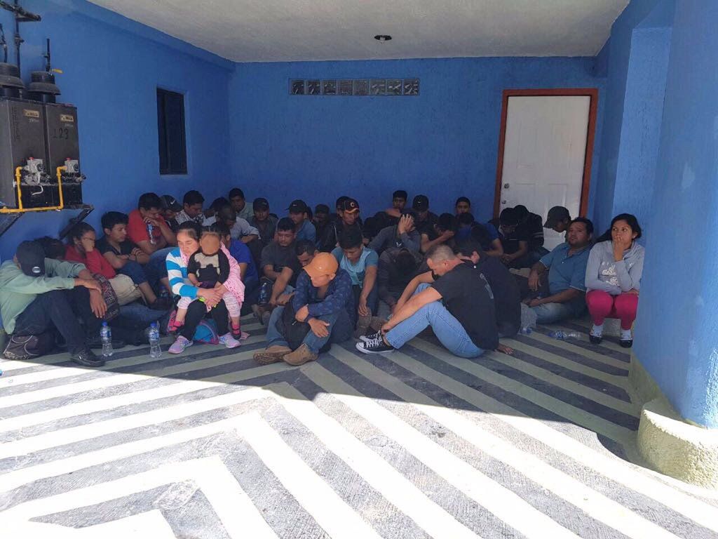 Aseguran a 70 indocumentados en Edoméx - Indocumentados-Teoloyucan