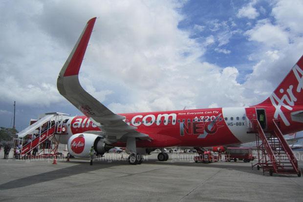 #Video Pasajeros entran en pánico con abrupto descenso de avión