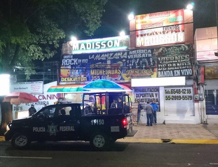 Rescatan a 11 mujeres víctimas de trata en bar de CDMX