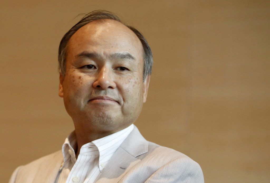 Arabia Saudita quiere construir una megalópolis que abarcaría 3 países - Masayoshi-Son-softbank-1024x693