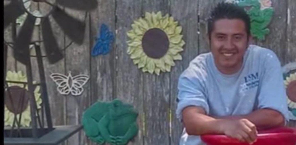 Muere migrante por infección tras paso de Harvey - Migrante-Muere-infección