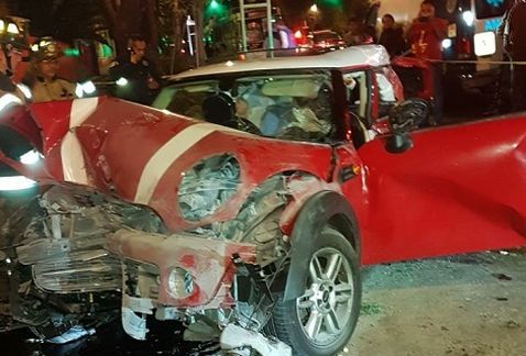 Choque de auto deja dos muertos en Cuauhtémoc - Mini-Cooper-Autopartes-2
