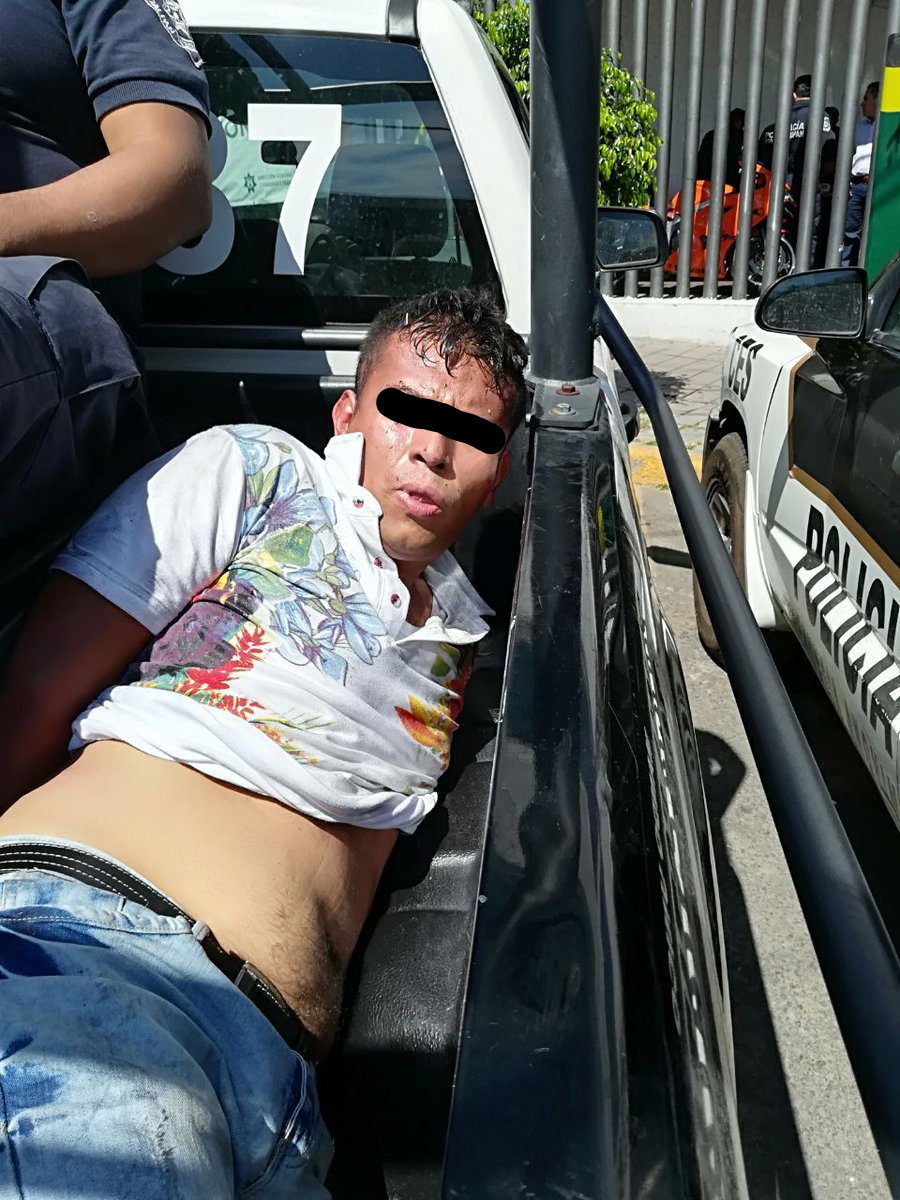 Detienen a dos por herir a custodio de camión en Naucalpan - Naucalpan-disparan-a-custodio-4