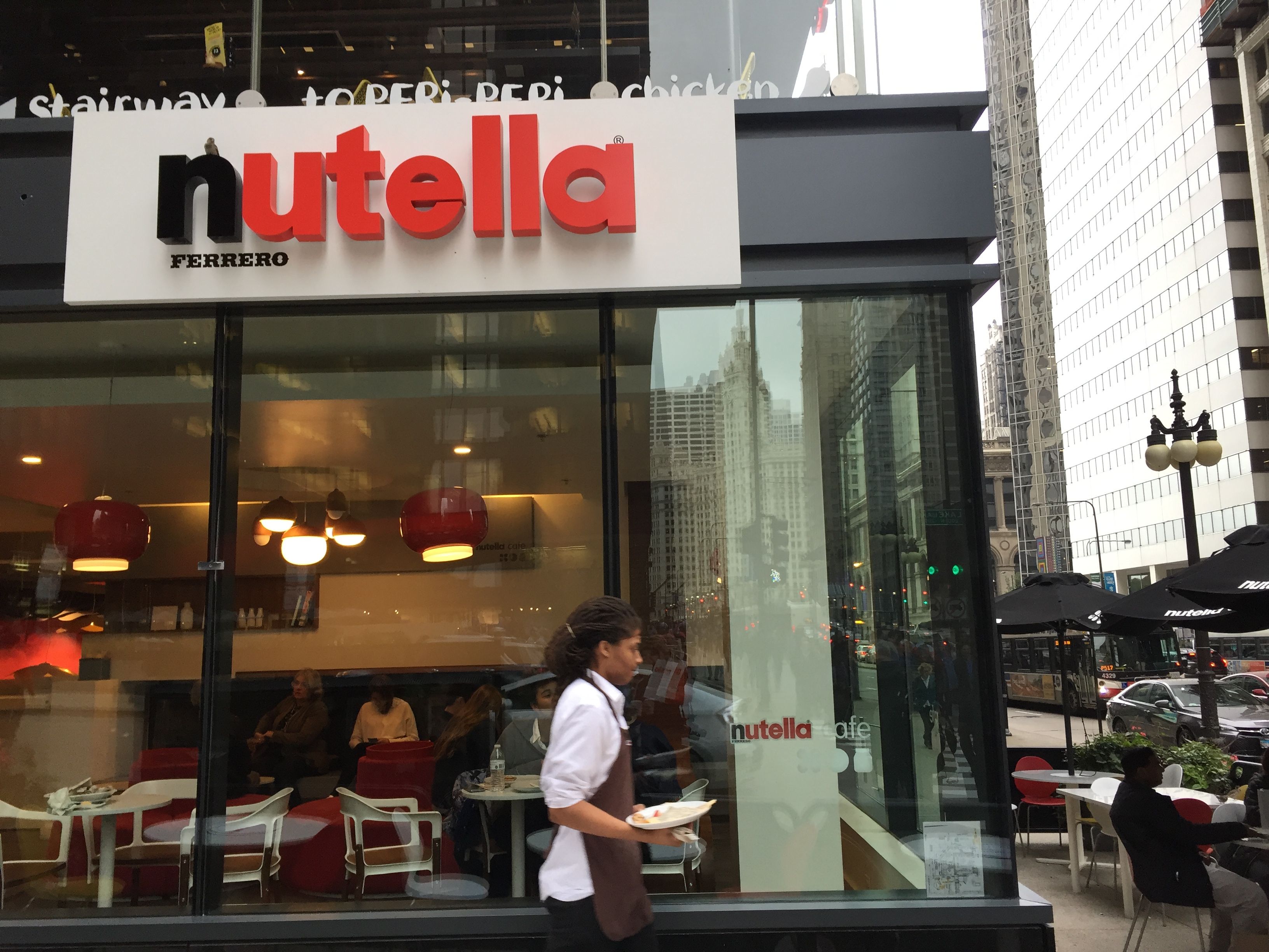 Así es el restaurante de Nutella de Chicago - Nutella-Cafe-Chicago-6