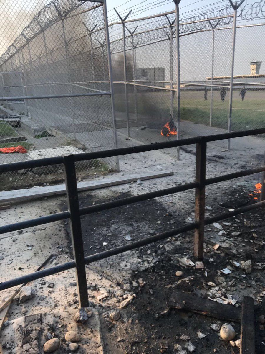 Vinculan a proceso a 11 reos en Cadereyta por motín - Penal-de-cadereyta-28-de-marzo-2