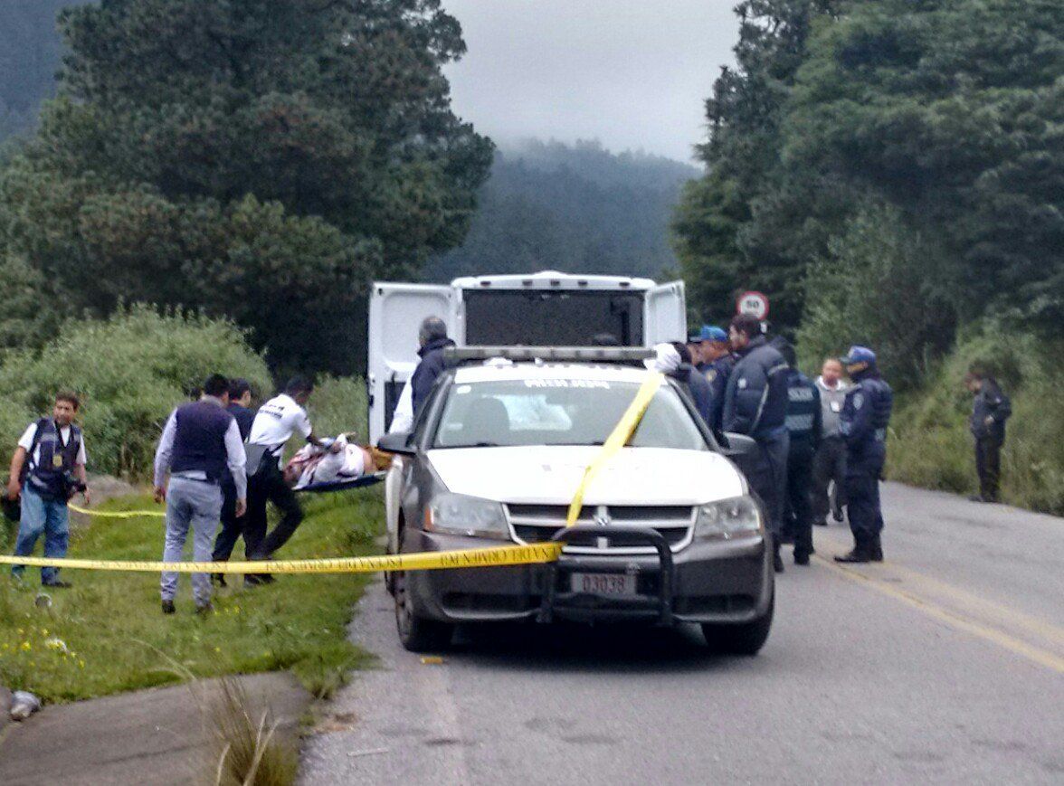 Encuentran tres cuerpos en carretera Picacho-Ajusco - Picacho-Ajusco-tres-cuerpos