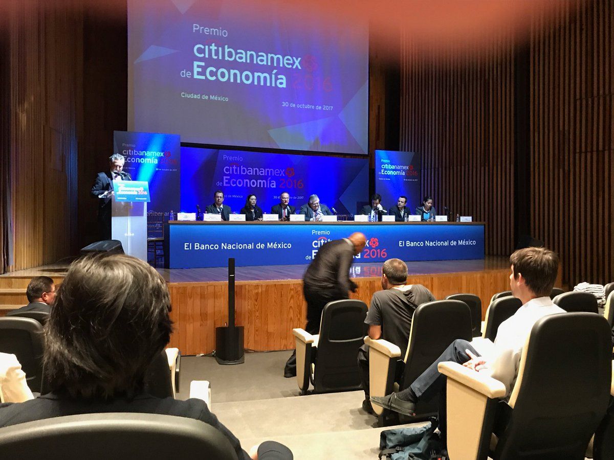 Inflación llegó a su punto más alto en agosto: Carstens - Premio-Citibanamex-de-economía-2