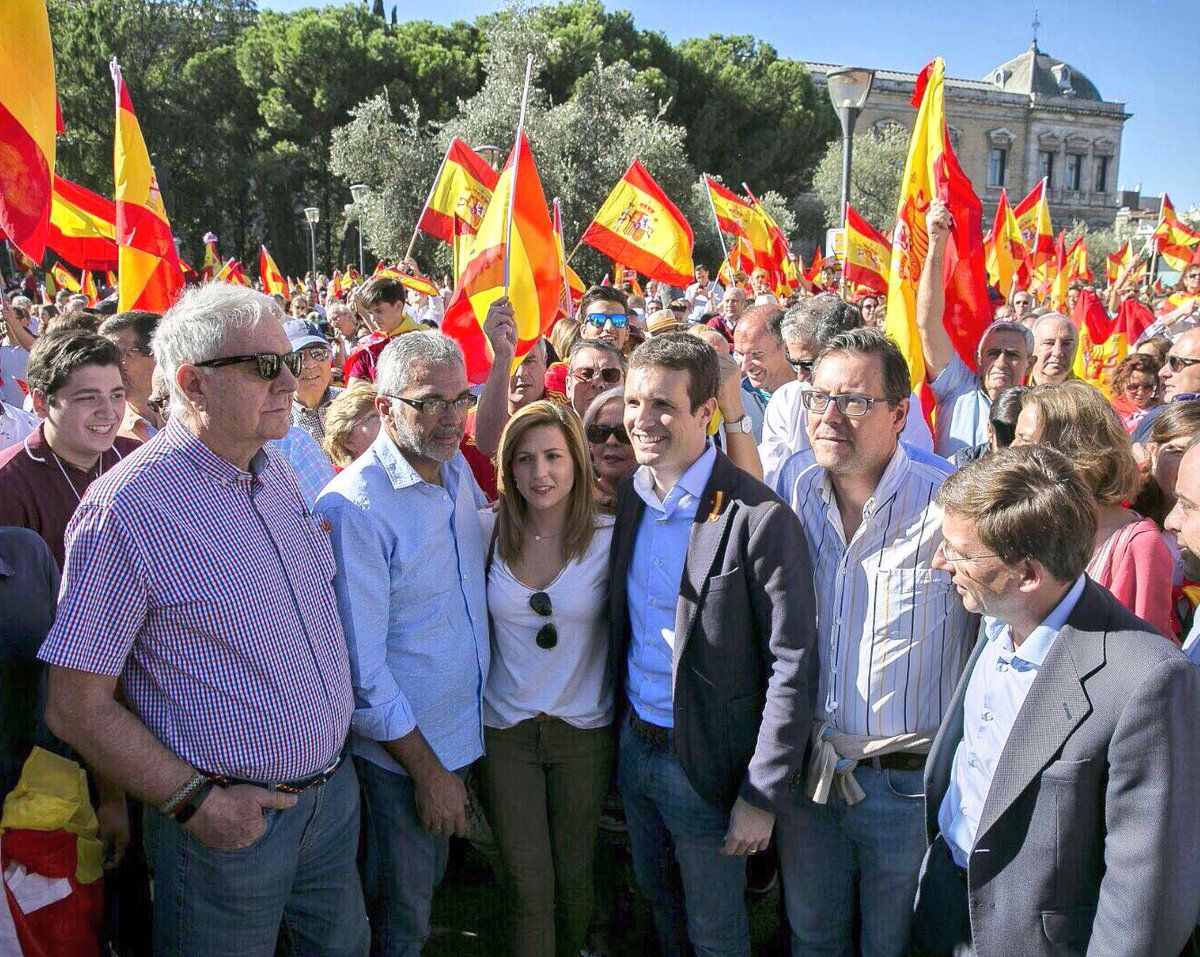 Españoles exigen establecer diálogo con Cataluña - Protestas-en-Barcelona-y-Madrid-2