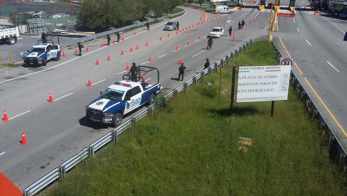 Detienen a dos con armas y drogas en Tamaulipas