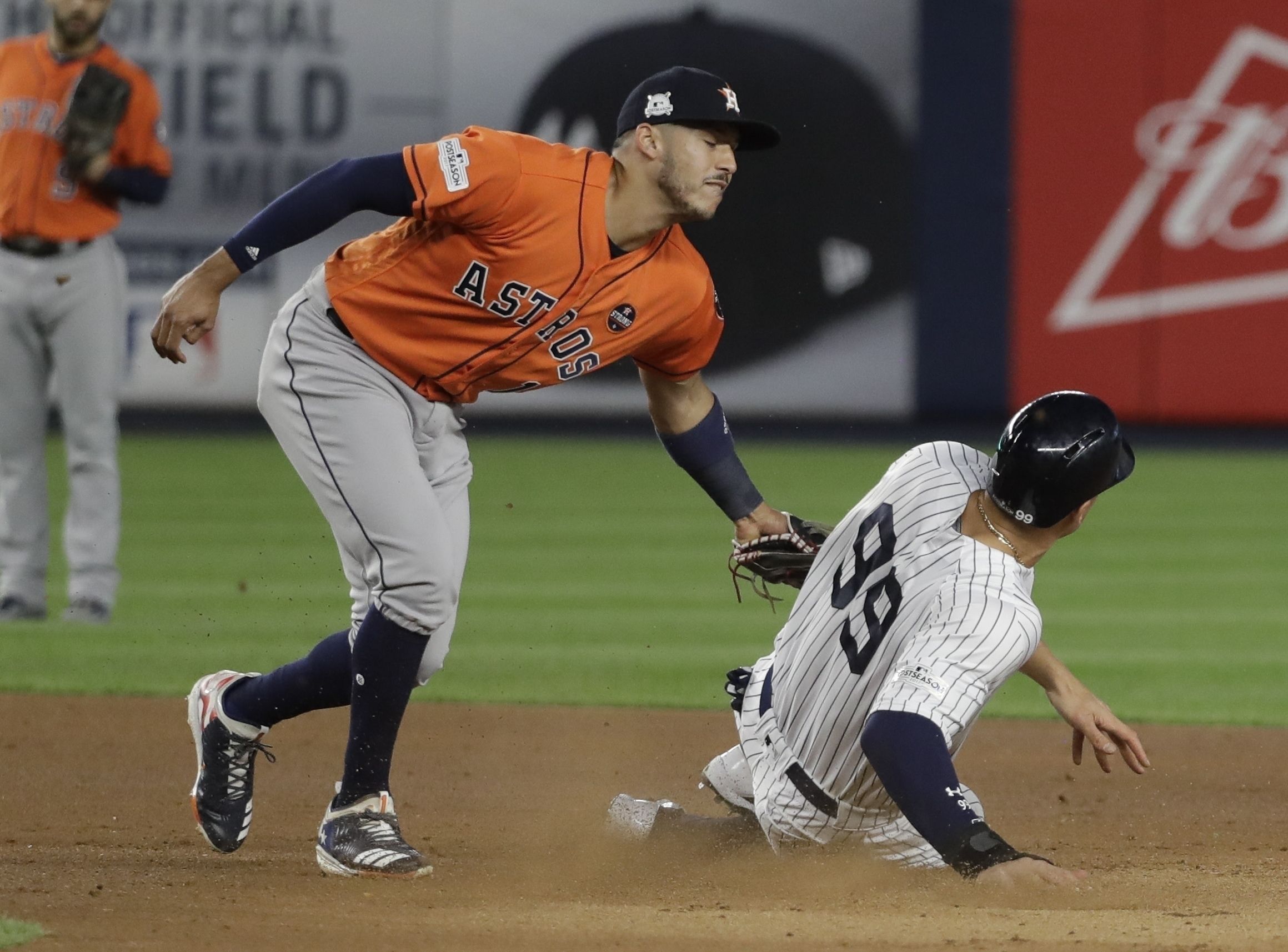 Increíble reacción y Yanquis iguala 2-2 la serie con Astros - Yankees-Astros-1