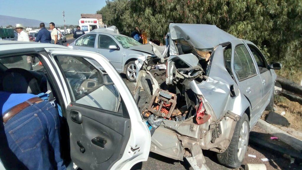 Accidente en la México-Pirámides deja al menos un muerto - accidente-mexico-piramides-2