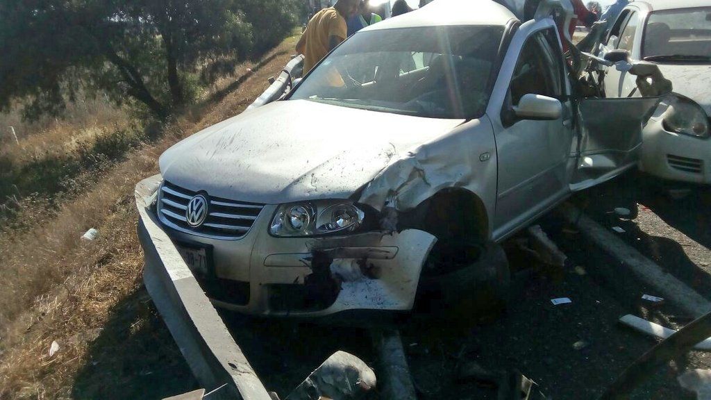 Accidente en la México-Pirámides deja al menos un muerto