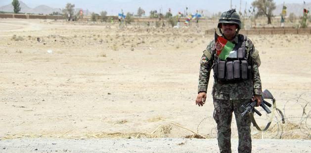 Talibán mata a 58 militares en Afganistán