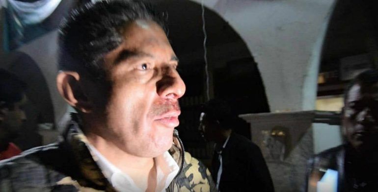 Golpean a alcalde en el Estado de México por evitar linchamiento de mujeres