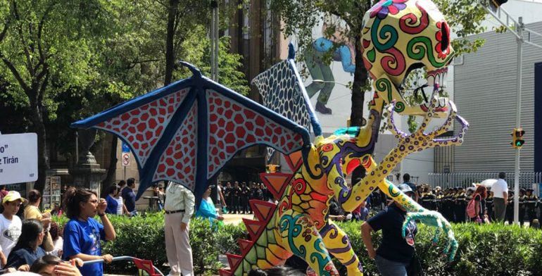 Desfile de alebrijes en Paseo de la Reforma
