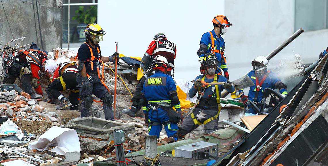 Van 43 cuerpos rescatados de Álvaro Obregón 286