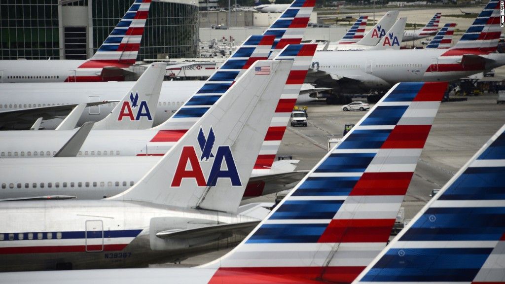 Advierten a pasajeros afroamericanos por discriminación en American Airlines