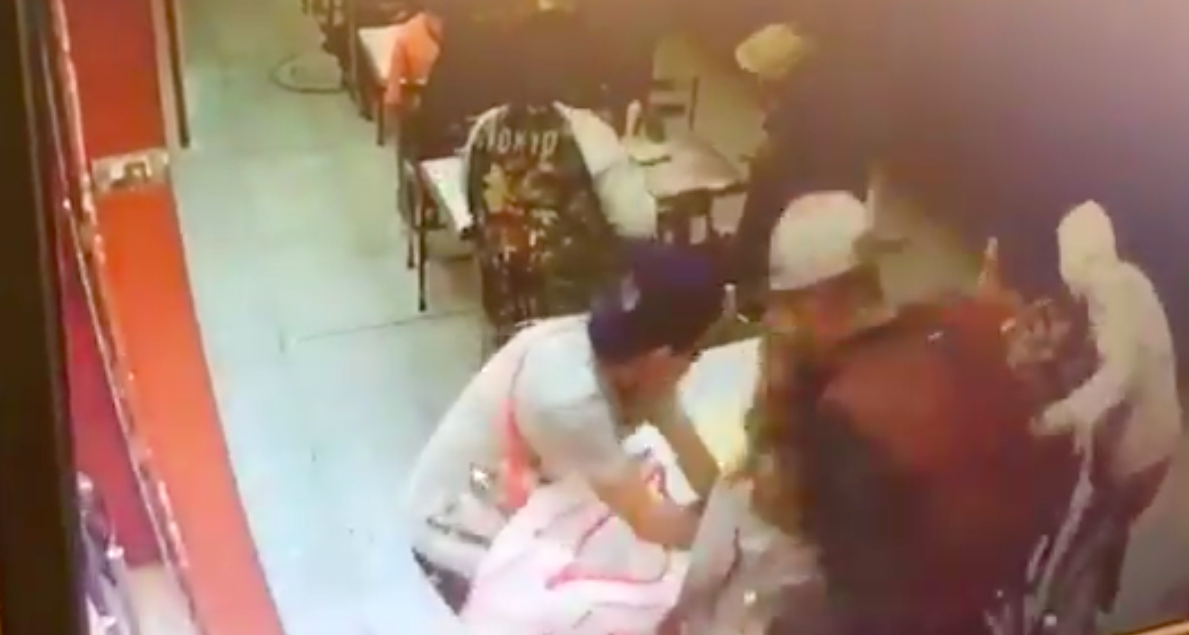 Detienen a asaltantes de bar en Iztacalco