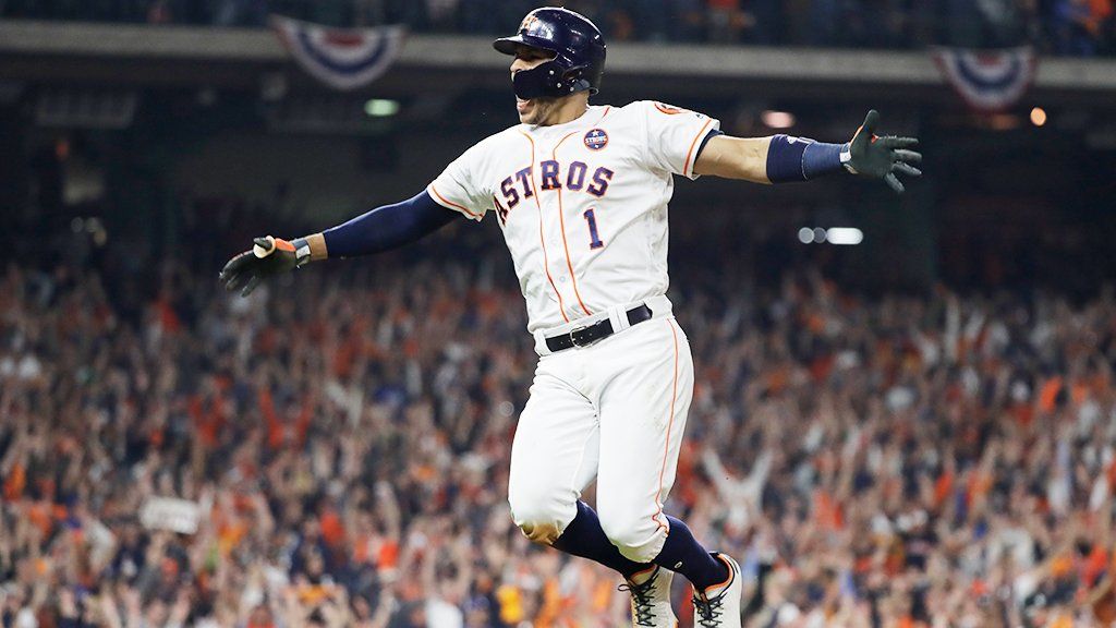 Astros toman ventaja en histórico juego
