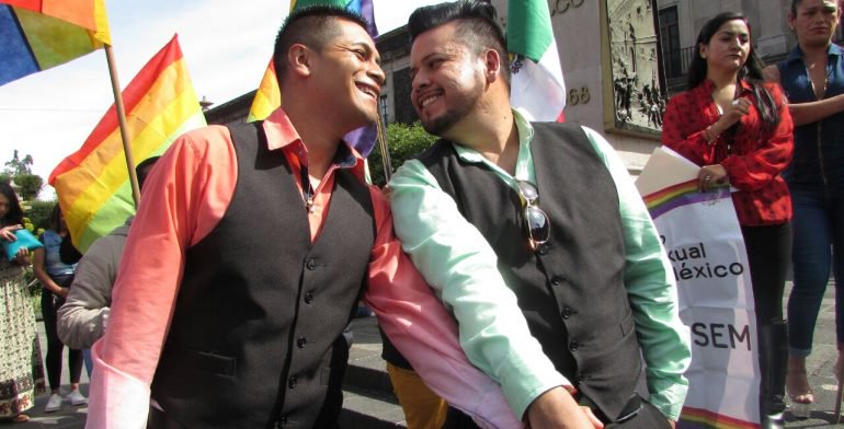Autorizan la primera boda entre hombres en Edomex - bado-gay-edomex