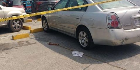 Roban y balean a hombre que cambió un cheque por 94 mil pesos