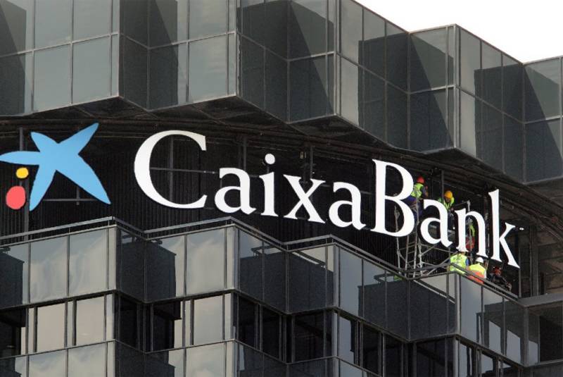 Cae principal índice accionario de España tras DUI de Cataluña - caixabank2