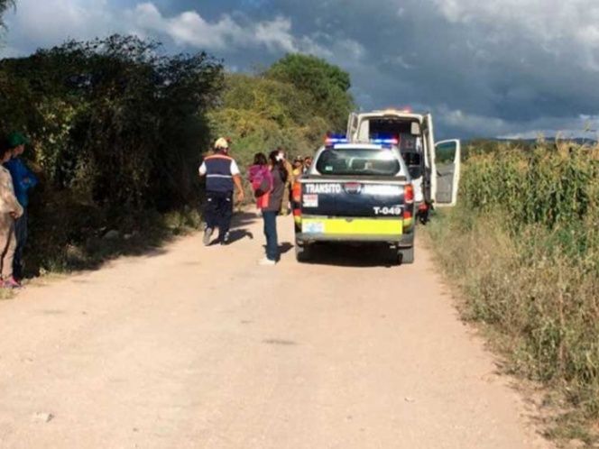 Niño muere prensado después de conducir la camioneta de su papá Niño muere prensado después de conducir la camioneta de su papá