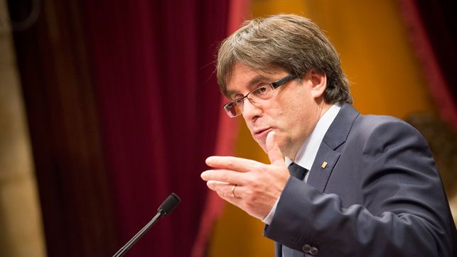 Rajoy da ultimátum a Puigdemont para aclarar independencia de Cataluña - carles-puigdemont