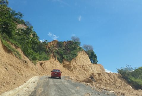 Costo de carretera Mascota-Vallarta subió 55 por ciento por fallas - carretera-mascota-vallarta-2