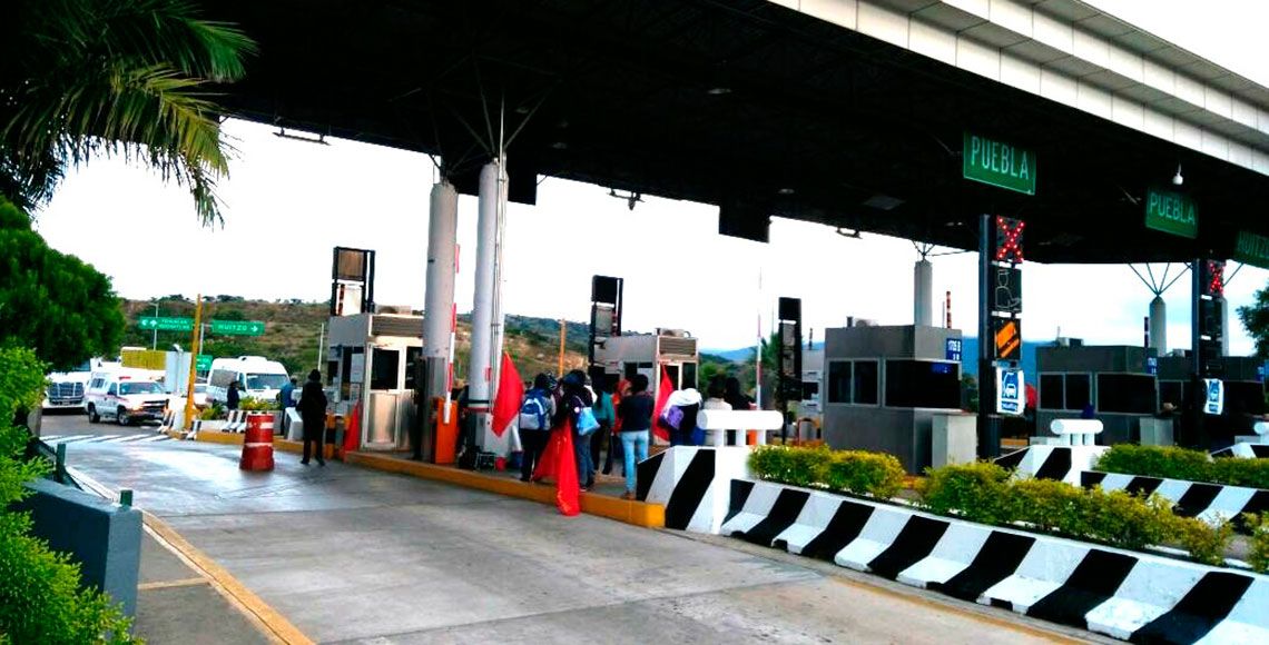 Toman caseta para pedir dinero en Oaxaca